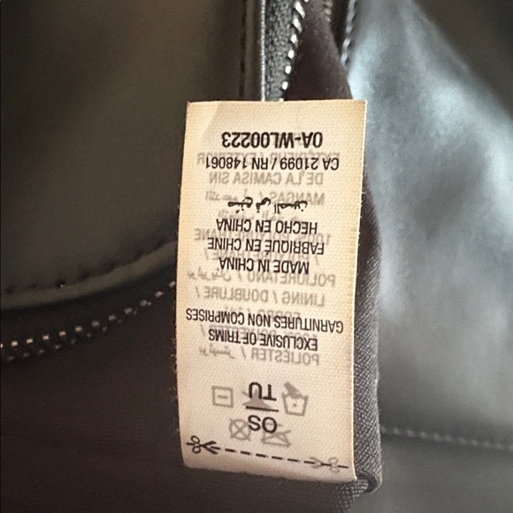 Black Backpack – Sleek, Silver-Touched & Everyday-Ready - Picture 4 of 5